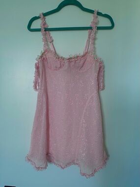 NWT The Bar Jade Dress Rose